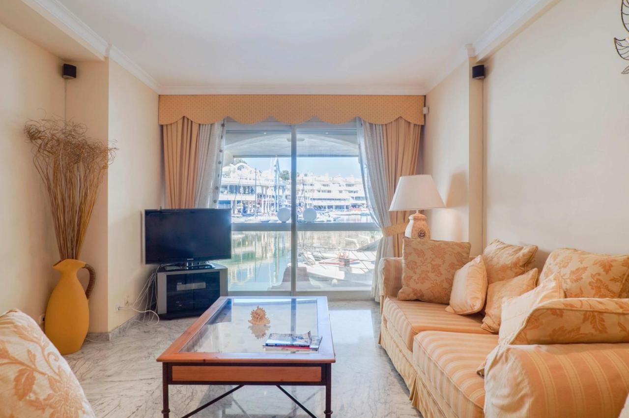 Del Parque Flats - Puerto Marina Apartment Benalmadena Bagian luar foto