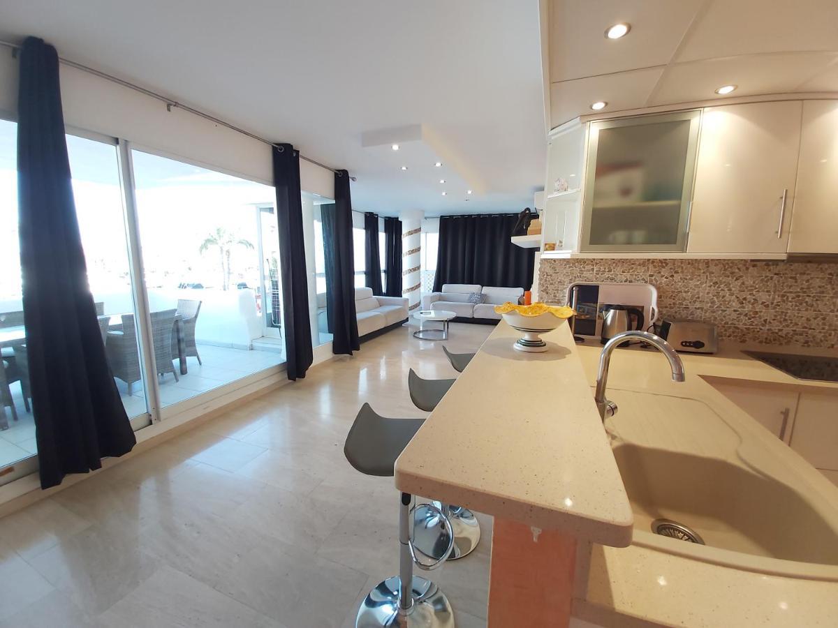 Del Parque Flats - Puerto Marina Apartment Benalmadena Bagian luar foto