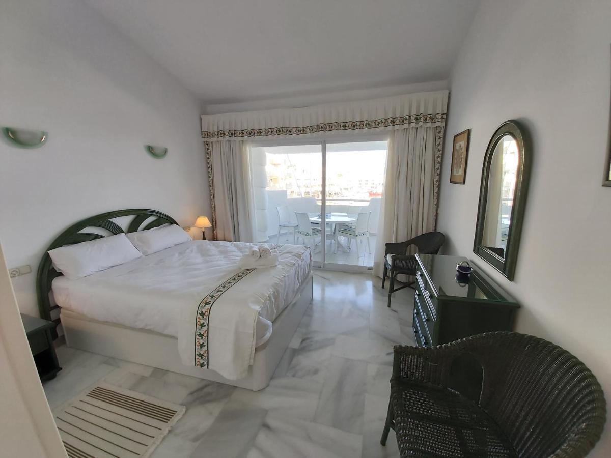 Del Parque Flats - Puerto Marina Apartment Benalmadena Bagian luar foto