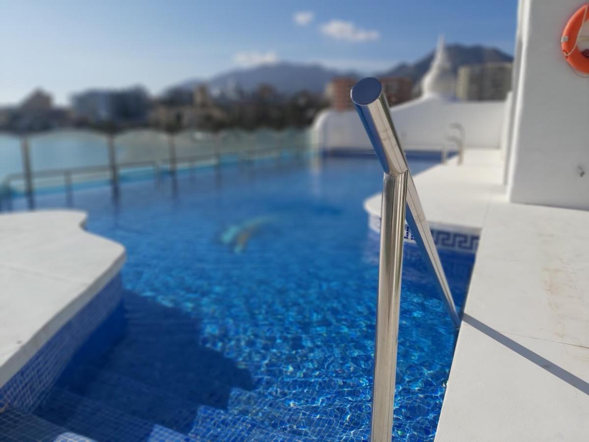 Del Parque Flats - Puerto Marina Apartment Benalmadena Bagian luar foto